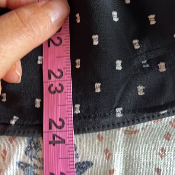 Madewell Flutter-Sleeve Peplum Top in Clipdot - Picture 9 of 9